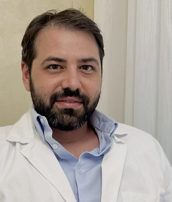 Dottore Samuele Gigliola Oculista disponibile presso Corporis Lab